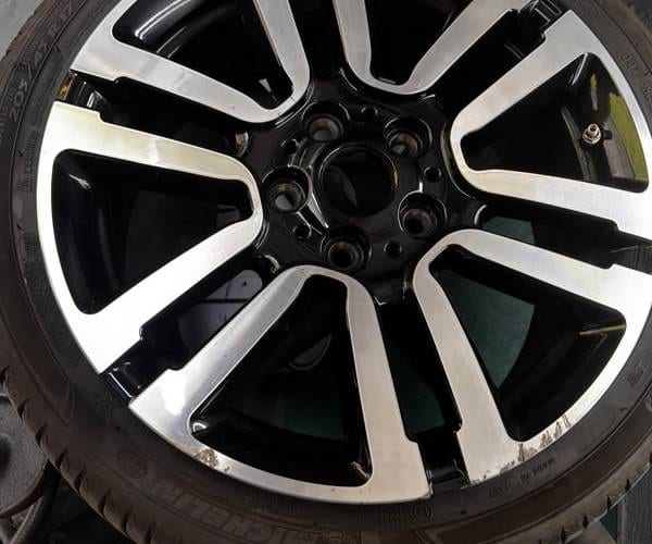 Alloy wheel repairs Leeds