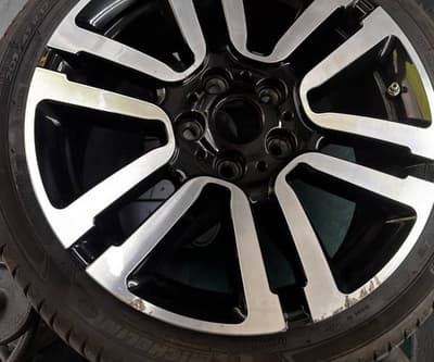 Alloy wheel repairs Leeds